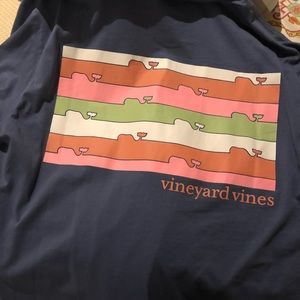 Vineyard vines pullover with hood